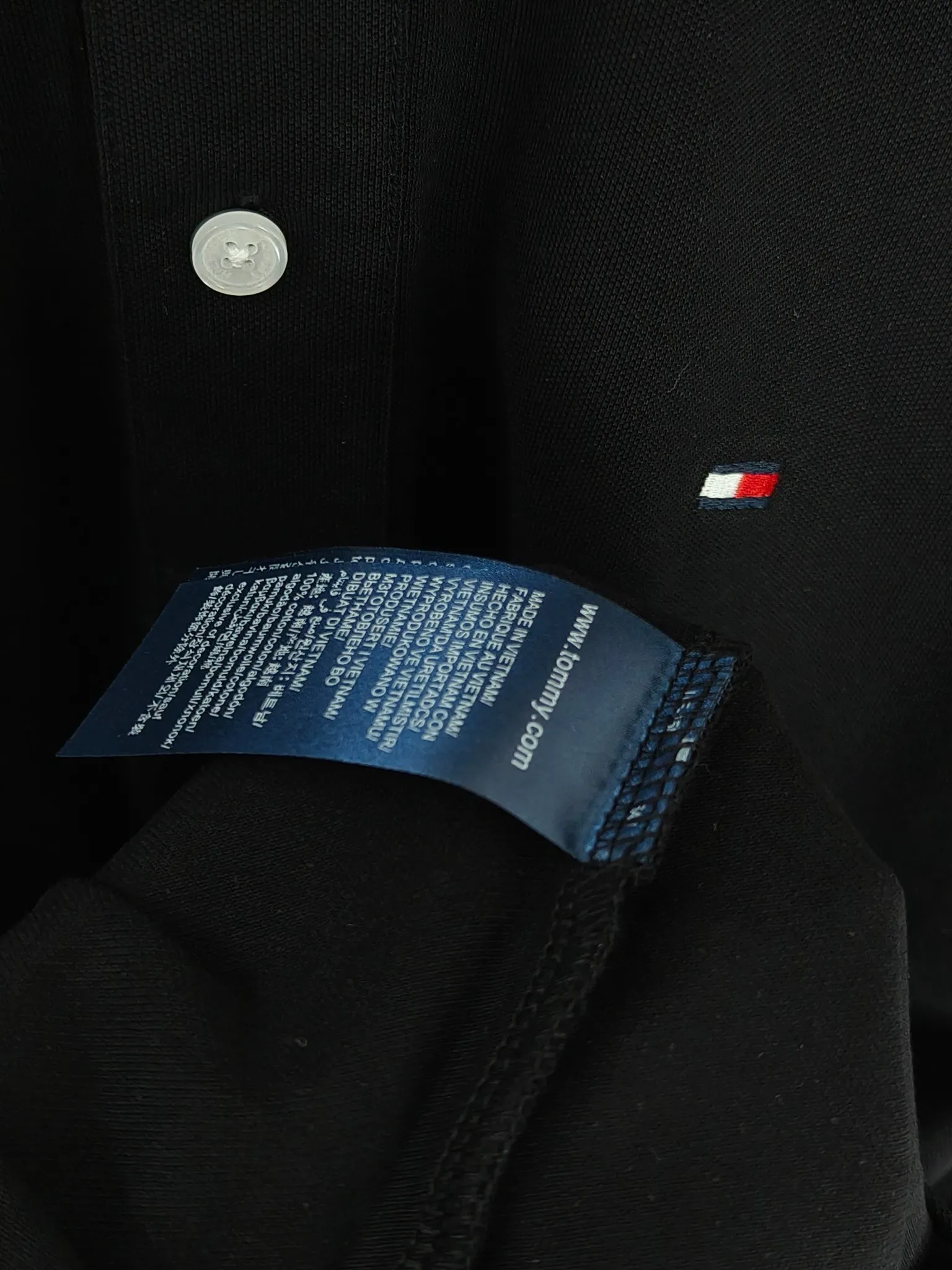 P200 Real shot quality High version Tommy embroidered polo shirt lapel long sleeves High-end quality Complete with three labels, comfortable and breathable, classic and simple, exquisite and fashionable, details show high-end quality Color: Black White Gray Navy Size: M-XXL